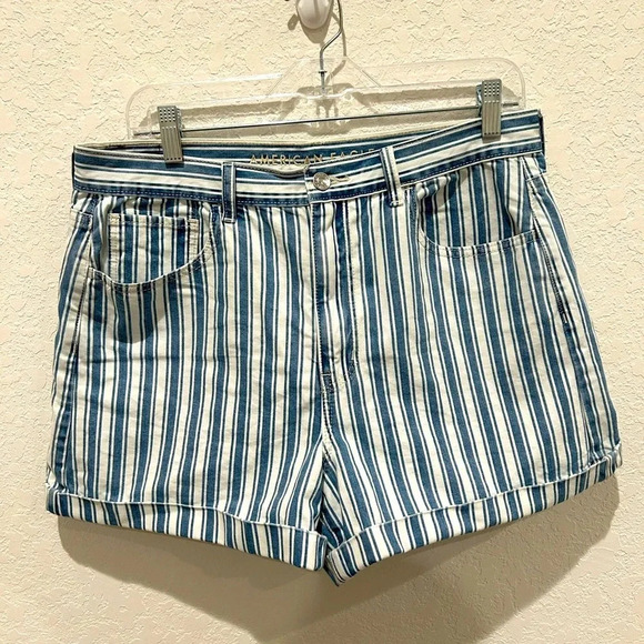 American Eagle Mom Shorts Blue and White Stripe - Picture 1 of 10